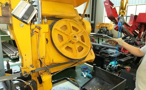 石阡金属带锯床的日常使用和保养注意事项！